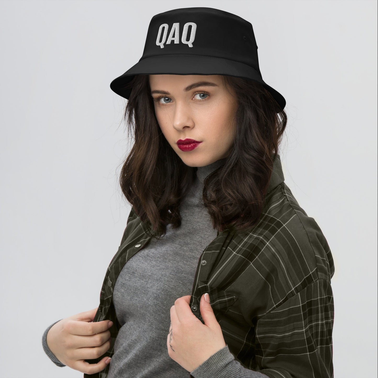 QAQ Old School Bucket Hat - MobbMall